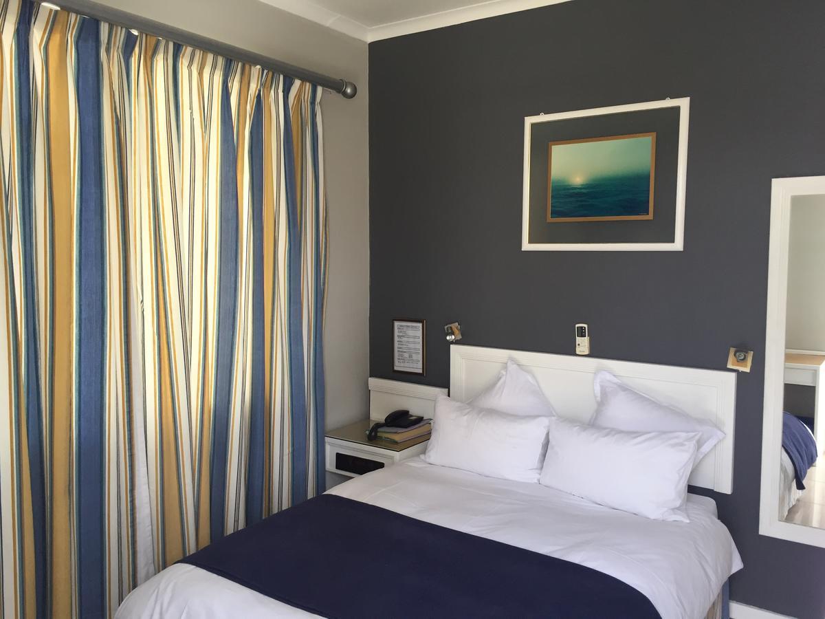 Casa Mia Hotel Walvis Bay Exterior photo