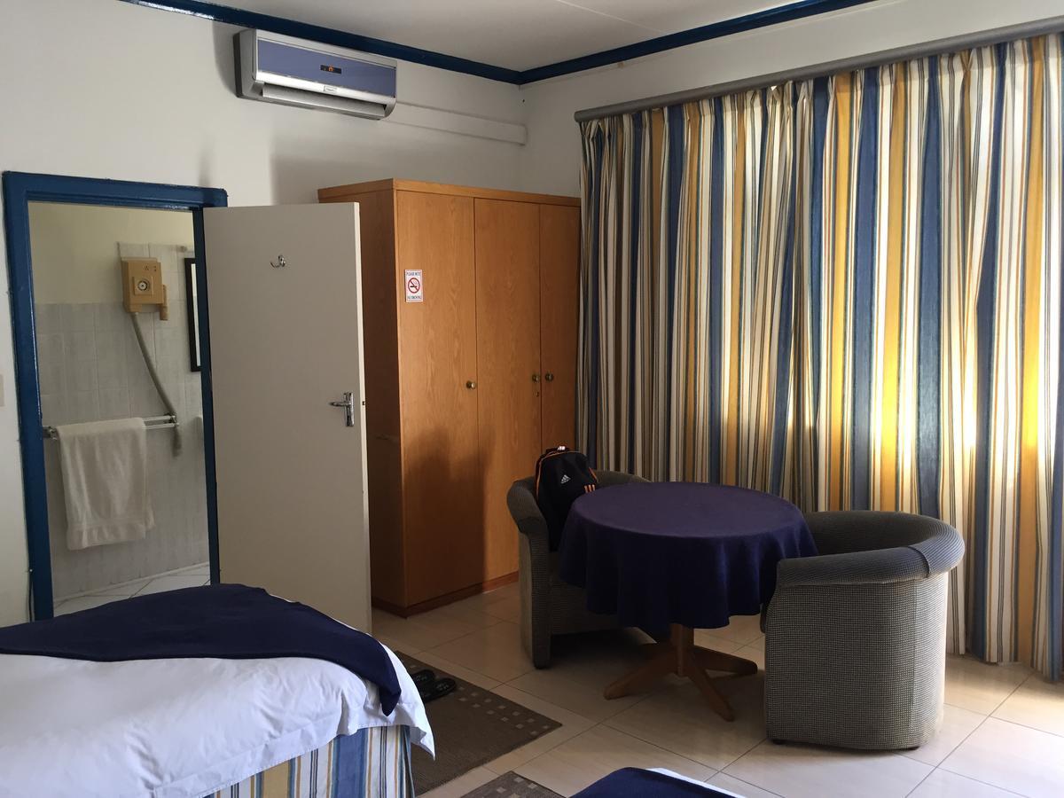 Casa Mia Hotel Walvis Bay Exterior photo